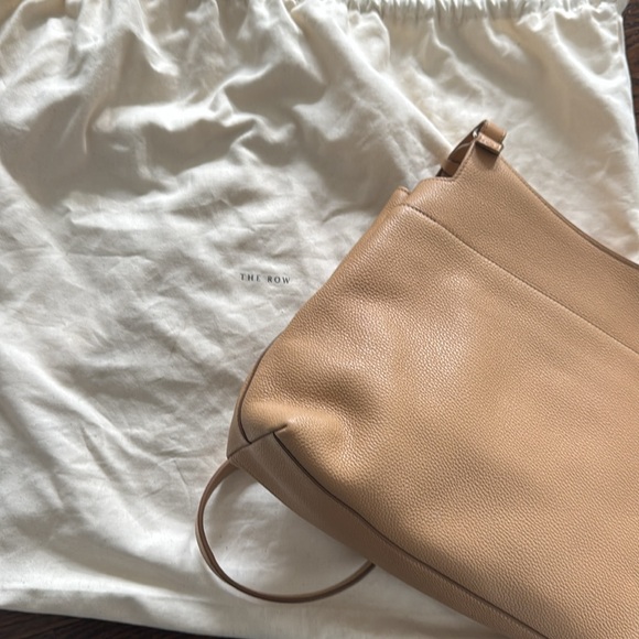 The Row Sideby Bag in Beige ($2600 MSRP) - Picture 7 of 11